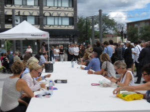 Inauguration de la place Iona-Monahan dans le district St-Sulpice, d'Ahuntsic-Cartierville