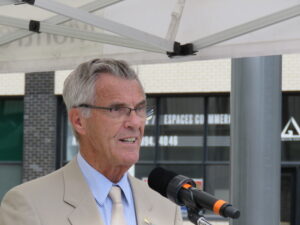 Inauguration de la place Iona-Monahan dans le district St-Sulpice, d'Ahuntsic-Cartierville