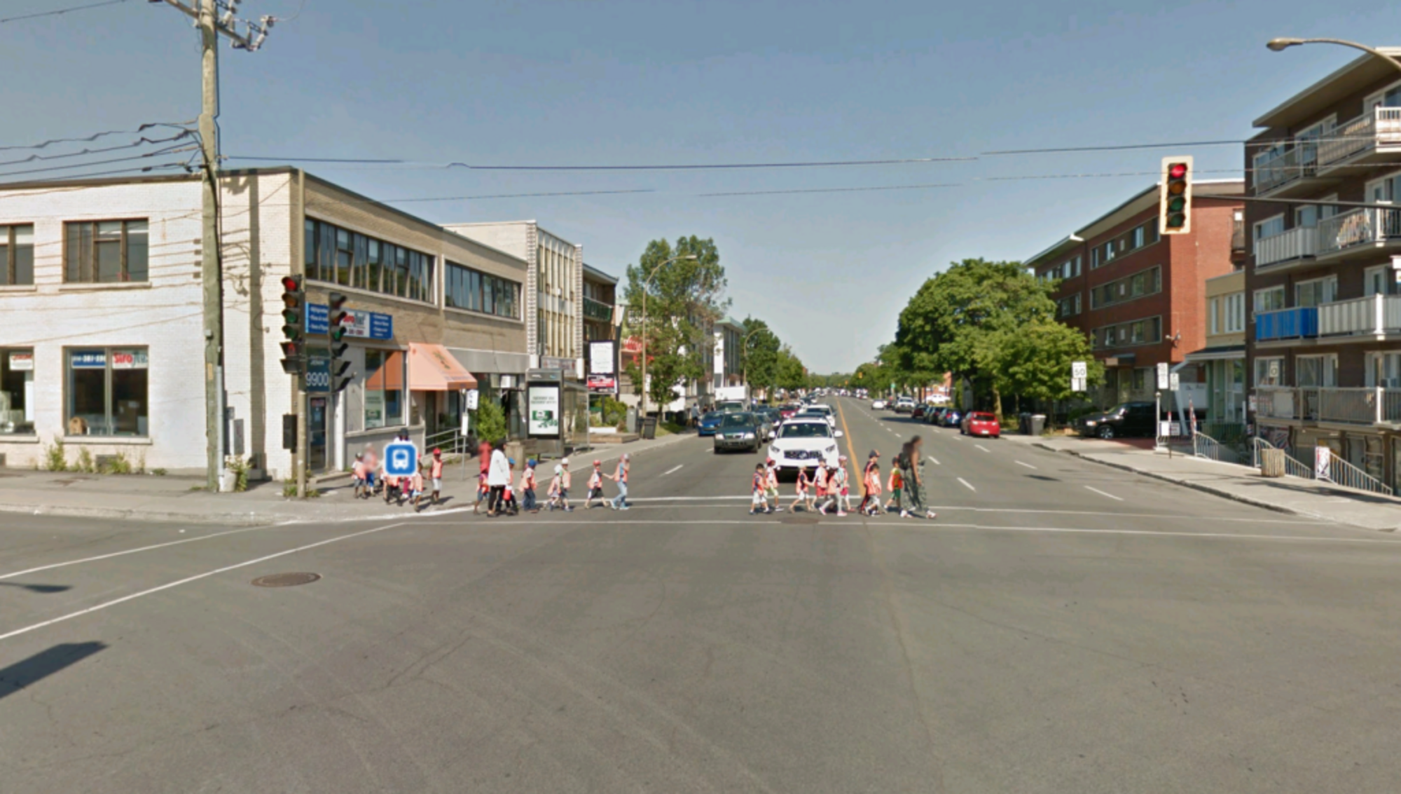 Rue Sauvé/Saint-Laurent