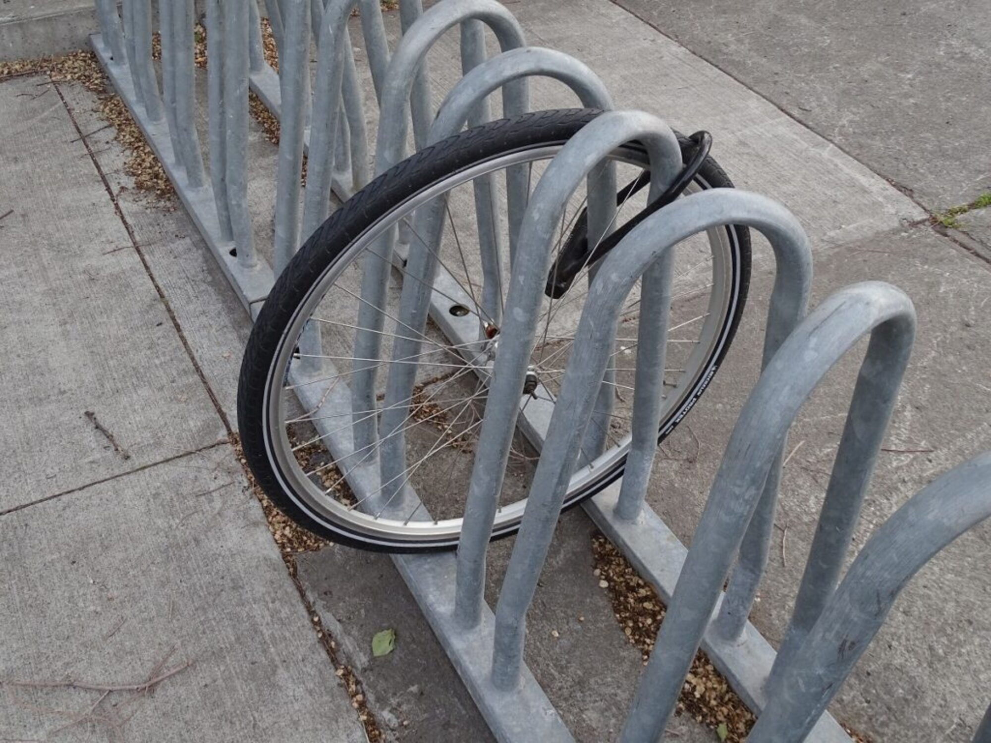 Vol de vélo metro Henri-Bourassa PR (2)